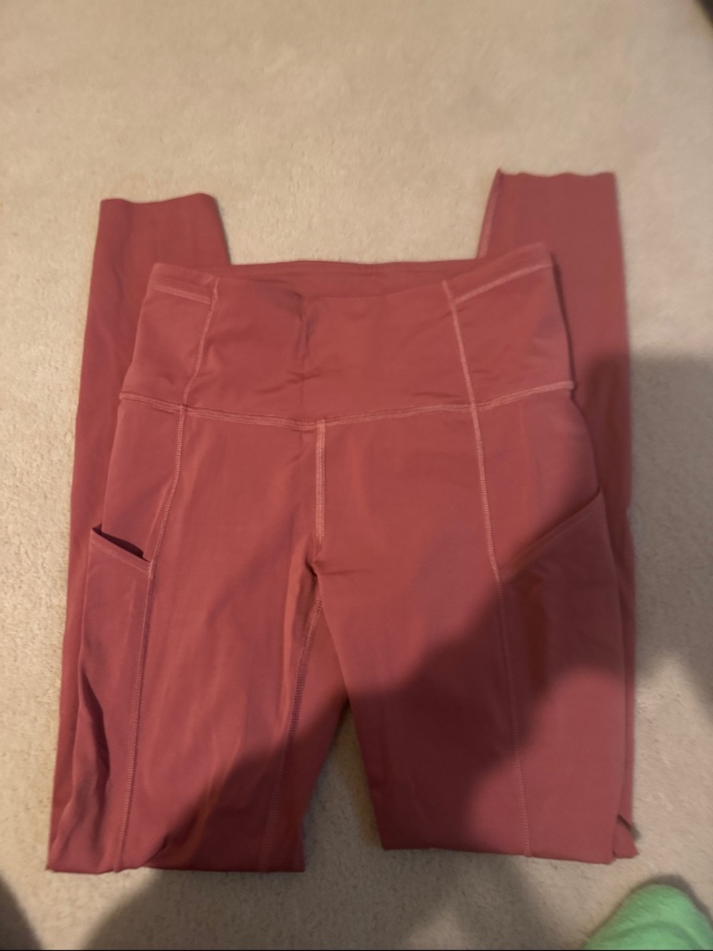 Lululemon Fast and Free High Rise Tight 25" *Cool
Cherry Tint